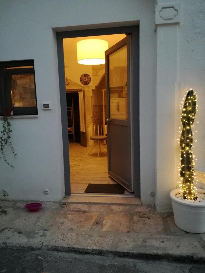 הוילה אוסטוני A Casa Di Rosy מראה חיצוני תמונה