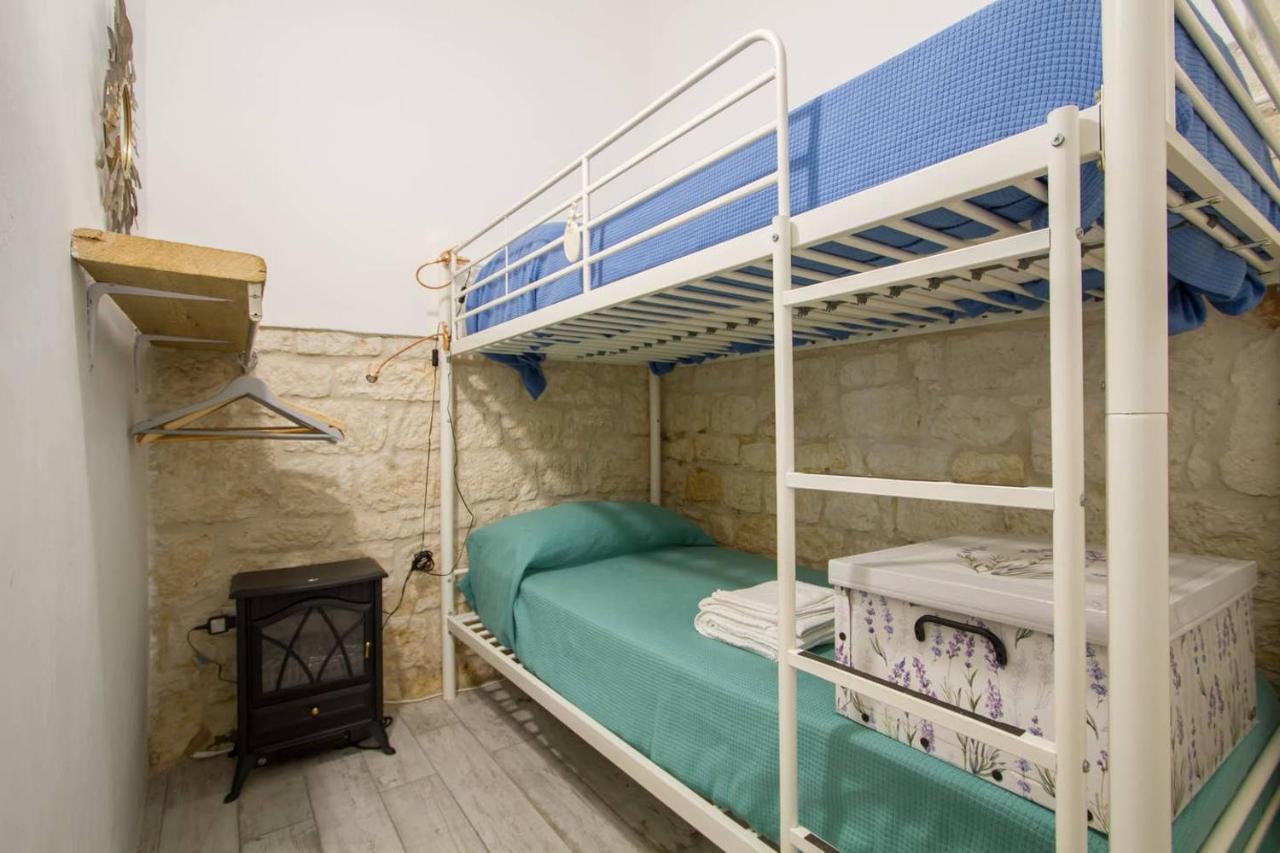 הוילה אוסטוני A Casa Di Rosy מראה חיצוני תמונה